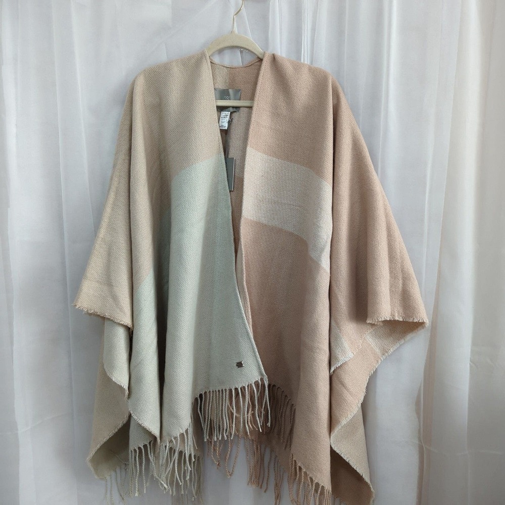 Soia and‎ Kyo Scarf Wrap Womens One Size Yadira Fringe Pink Cream New